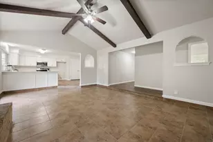 2512 Colleen Dr, Arlington, TX 76016 - Photo 10