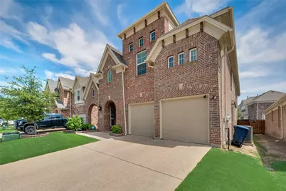 3940 Shrike Trail, Fort Worth, TX 76262 - Photo 1