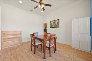 548 McKittrick Ct, Godley, TX 76044 - Photo 8