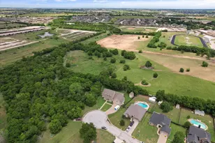 548 McKittrick Ct, Godley, TX 76044 - Photo 38