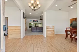 548 McKittrick Ct, Godley, TX 76044 - Photo 10