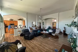 604 Jennifer Trail, Grand Prairie, TX 75052 - Photo 8
