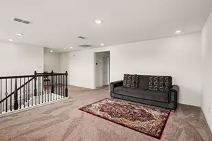 8825 Landergin Mesa Dr, Fort Worth, TX 76131 - Photo 14