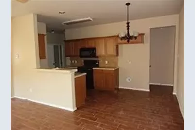 2304 Wood River Parkway, Mansfield, TX 76063 - Photo 10