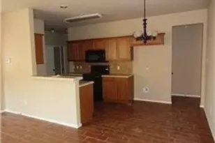 2304 Wood River Pkwy, Mansfield, TX 76063 - Photo 10