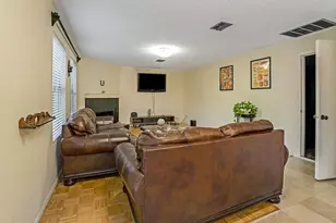 2345 Maple Dr, Little Elm, TX 75068 - Photo 8