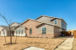 721 Harvest Moon Dr, Venus, TX 76084 - Photo 2