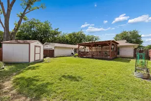 1310 Briar Hollow Ln, Garland, TX 75043 - Photo 28