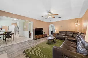 6808 Winifred Dr, Fort Worth, TX 76133 - Photo 2