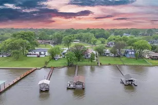 318 Overlook Trail, Gun Barrel City, TX 75156 - Photo 1