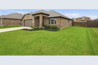 9 Mockingbird Lane, Sanger, TX 76266 - Photo 2