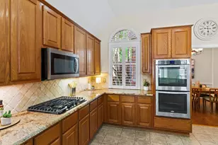 5902 Hilton Head Dr, Garland, TX 75044 - Photo 16