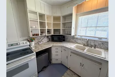 1920 Crow Drive, Waco, TX 76705 - Photo 22