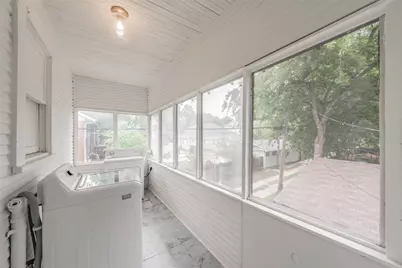 1409 W Allen Avenue, Fort Worth, TX 76110 - Photo 36