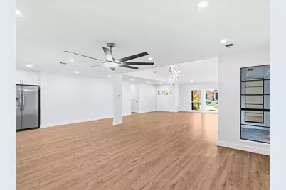 1952 Rambling Ridge Lane, Carrollton, TX 75007 - Photo 6