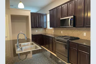 660 Payton Way, Fate, TX 75087 - Photo 10