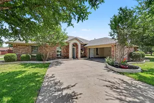 200 Hardwicke Ln, Little Elm, TX 75068 - Photo 26