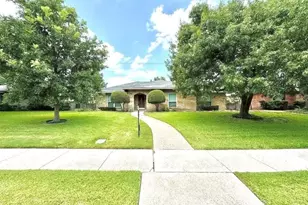 909 Hillsdale Dr, Richardson, TX 75081 - Photo 1