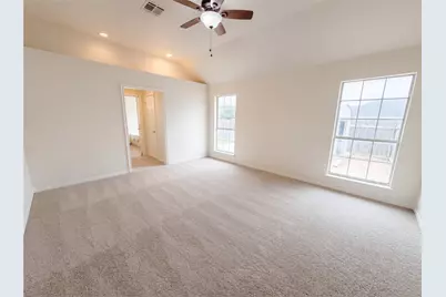 1226 Oakmanor Circle, Hewitt, TX 76643 - Photo 4
