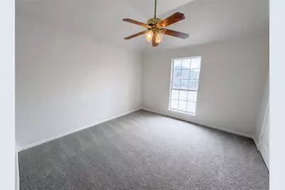 1226 Oakmanor Circle, Hewitt, TX 76643 - Photo 16