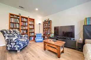 11145 E Chase Ln, Providence Village, TX 76227 - Photo 8