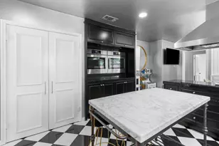 11451 Parkchester Dr, Dallas, TX 75230 - Photo 8