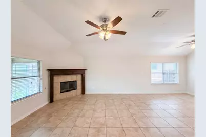 709 Ravenwood Drive, Saginaw, TX 76179 - Photo 8