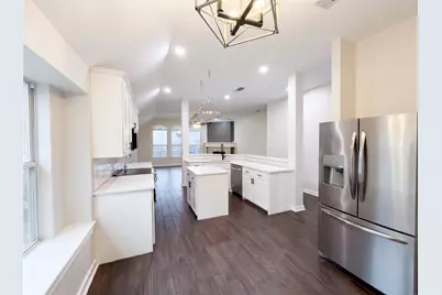 5609 Phoenix Drive, The Colony, TX 75056 - Photo 2