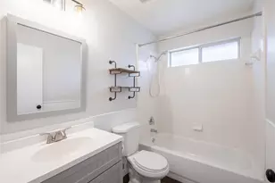 5609 Phoenix Dr, The Colony, TX 75056 - Photo 12