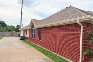 301 Mimosa Dr, Murphy, TX 75094 - Photo 4