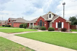 301 Mimosa Dr, Murphy, TX 75094 - Photo 4