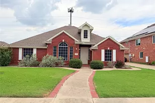 301 Mimosa Dr, Murphy, TX 75094 - Photo 2