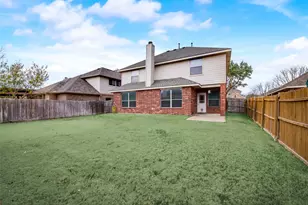 2569 Pinnacle Point Dr, Grand Prairie, TX 75054 - Photo 32