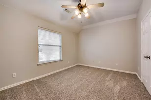 2569 Pinnacle Point Dr, Grand Prairie, TX 75054 - Photo 22