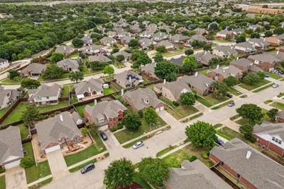 1756 Hidden Brook Drive, Grand Prairie, TX 75050 - Photo 32