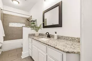 5736 Tremont St, Dallas, TX 75214 - Photo 26