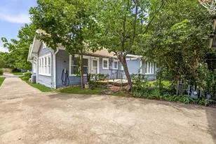 5736 Tremont St, Dallas, TX 75214 - Photo 32