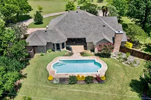 165 Johnson Ln, Ovilla, TX 75154 - Photo 1