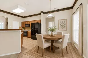 11408 Clover Knoll Dr, Frisco, TX 75035 - Photo 4