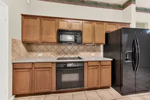 11408 Clover Knoll Dr, Frisco, TX 75035 - Photo 6