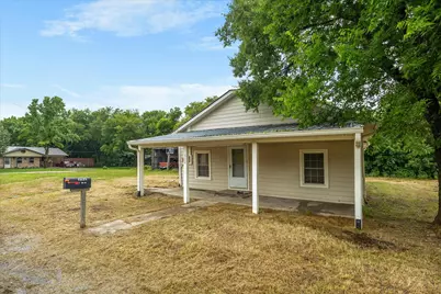 502 S Elm Street, Celeste, TX 75423 - Photo 2