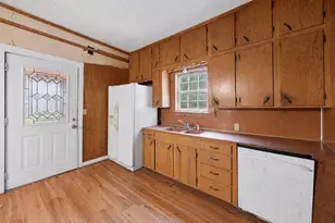 502 S Elm St, Celeste, TX 75423 - Photo 4