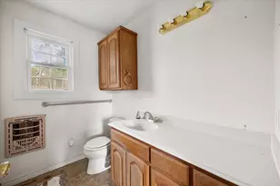502 S Elm St, Celeste, TX 75423 - Photo 14
