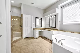 2511 Sir Tristram Ln, Lewisville, TX 75056 - Photo 12