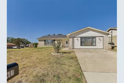 5401 Denise Drive, Haltom City, TX 76148 - Photo 1