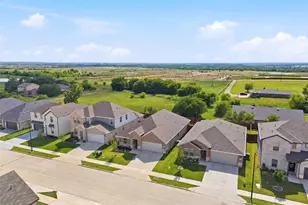 9352 Lone Maverick Dr, Fort Worth, TX 76036 - Photo 36