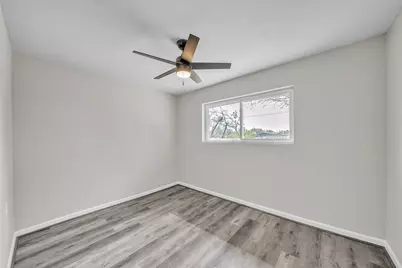 600 N Mill Street, Bowie, TX 76230 - Photo 10