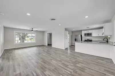 600 N Mill Street, Bowie, TX 76230 - Photo 4