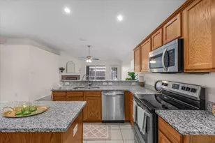 10601 Aransas Dr, Fort Worth, TX 76131 - Photo 18