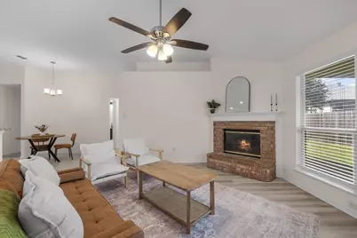 10601 Aransas Drive, Fort Worth, TX 76131 - Photo 14